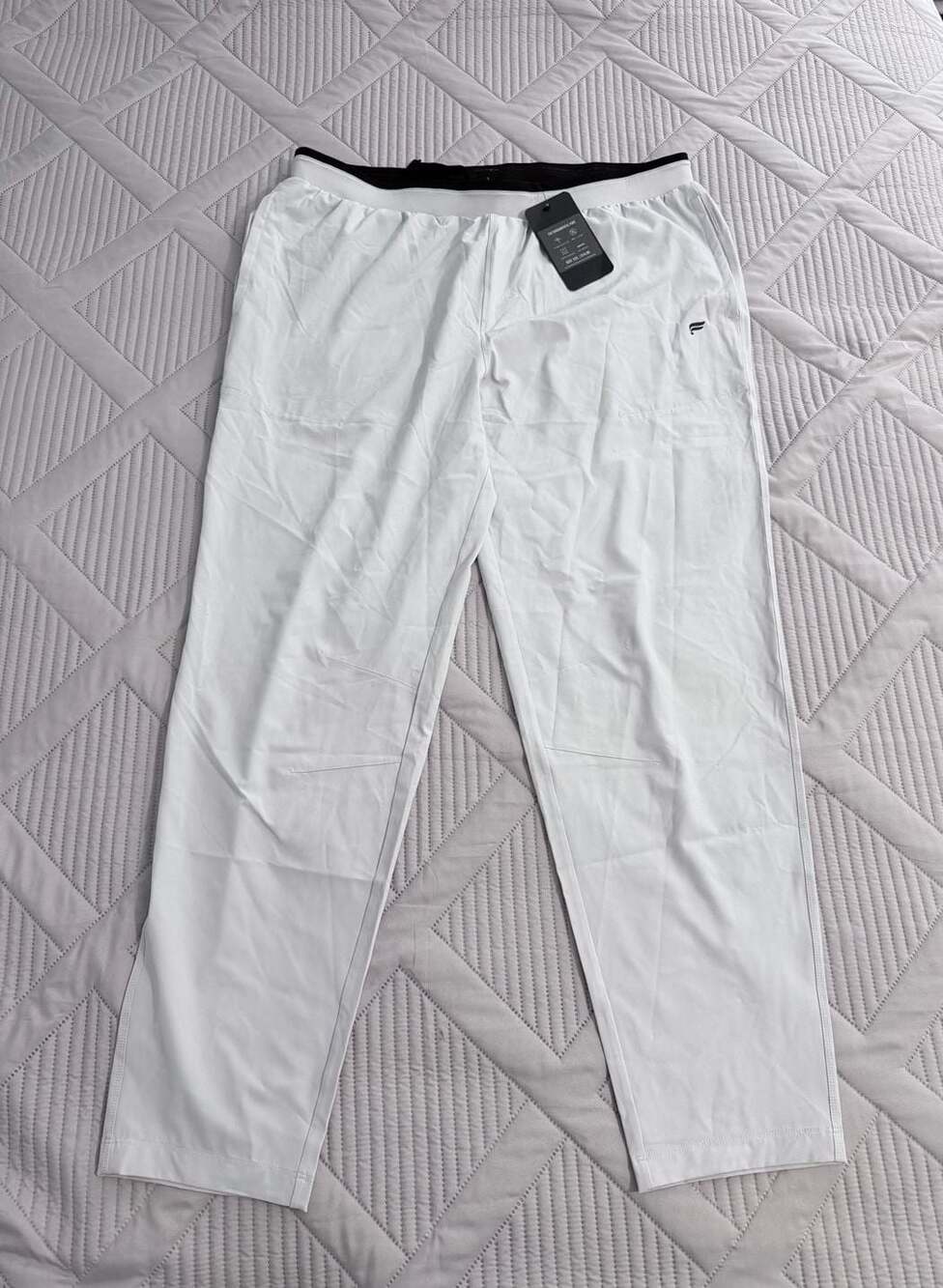 Fabletics Men's The Fundamental Pant White Size XXL New


A8